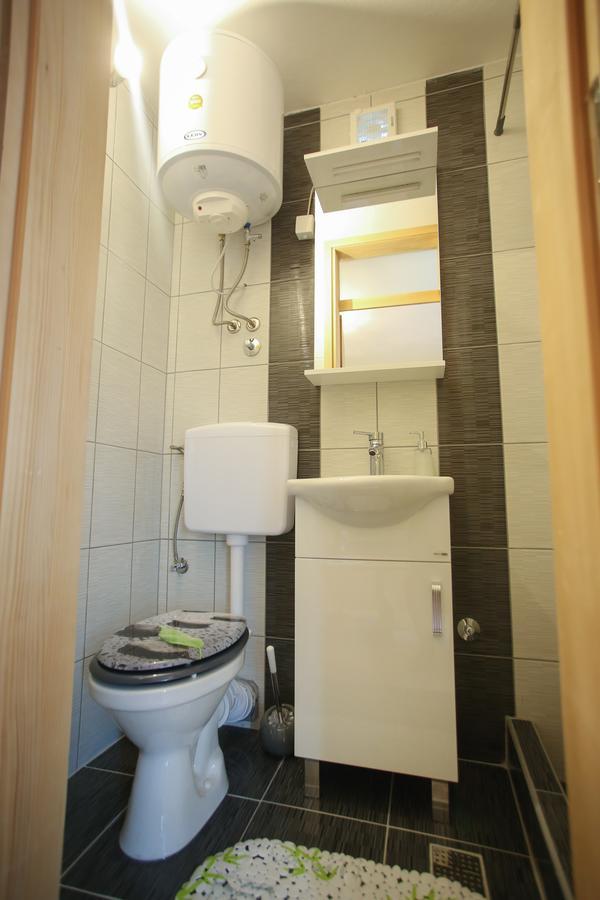 Guesthouse Adi Mostar Exterior photo