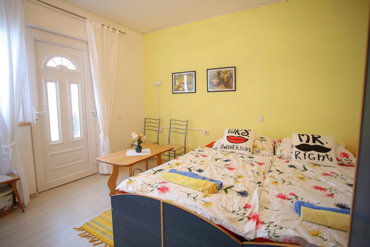 Guesthouse Adi Mostar Exterior photo